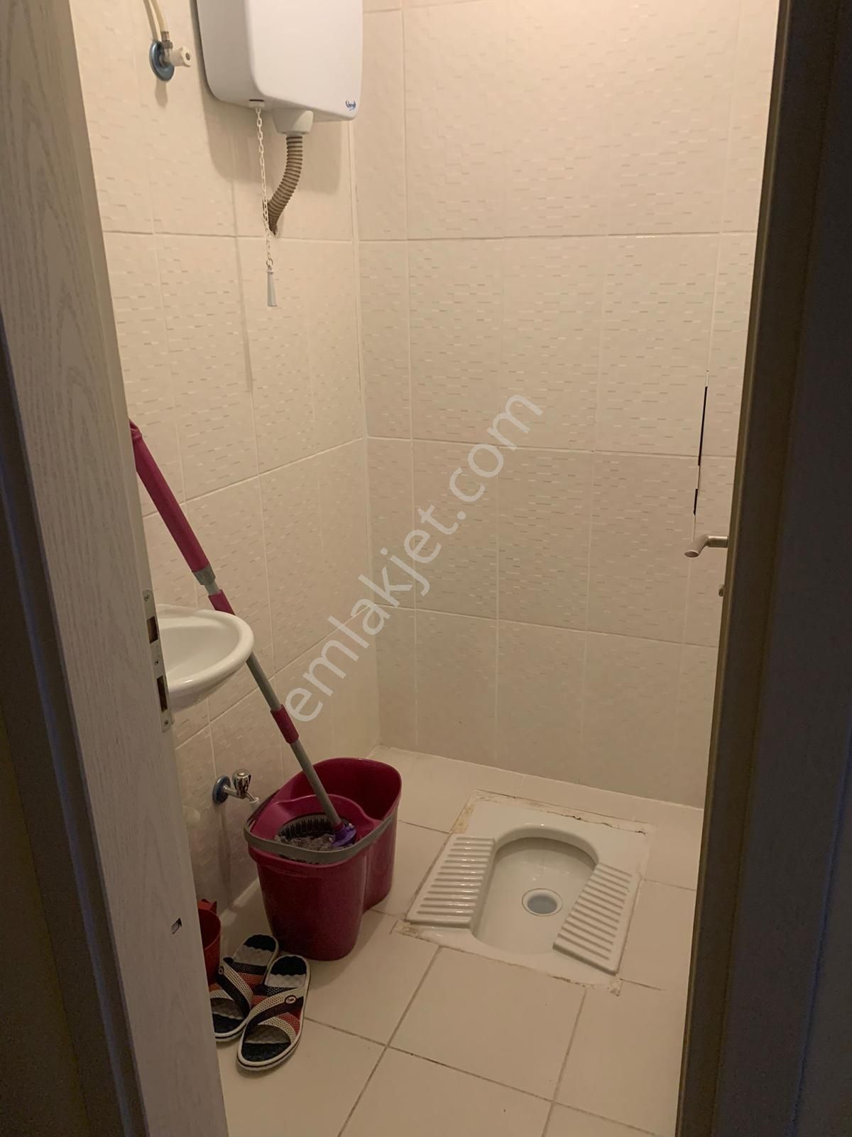 Köşklüçeşme Mah'de E-5e Yakın Çift Wcli 2+1 Satılık Daire - Görsel 19