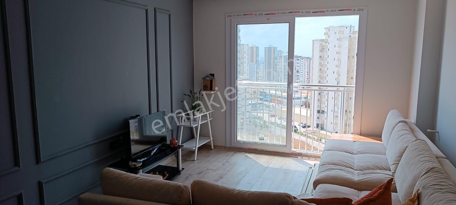 Birlik Gayrimenkulden Çarkıparede Macera Parkı Karşısı 1+1 Full Eşyalı İskanlı Kaçırılmayacak Daire - Görsel 13