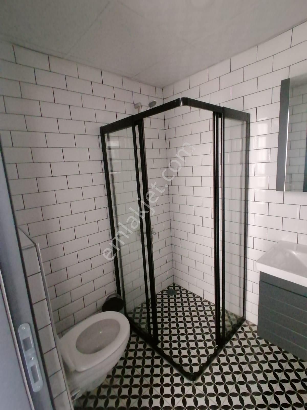 Birlik Gayrimenkulden Çarkıparede Macera Parkı Karşısı 1+1 Full Eşyalı İskanlı Kaçırılmayacak Daire - Görsel 6