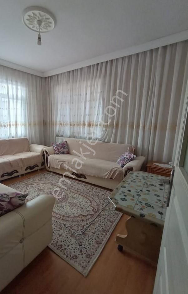 Yeni Mah Geniş M2'li Balkonlu Temiz 2+1 Ferah Daire - Görsel 17