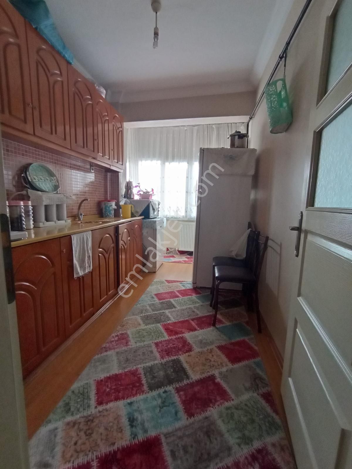 Yeni Mah Geniş M2'li Balkonlu Temiz 2+1 Ferah Daire
