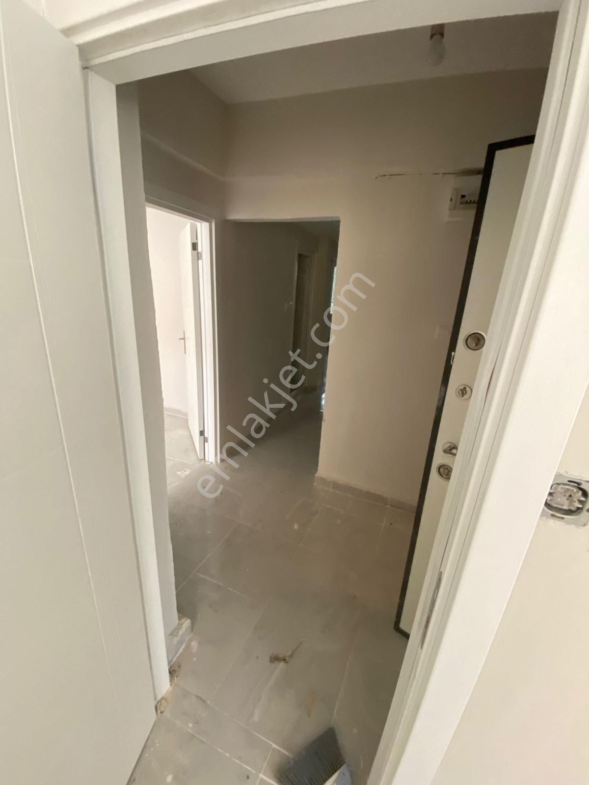 Tatlıkuyu Mah Yatırım Fırsatı Geniş M2'li Balkonlu 3+1 Satılık - Görsel 8