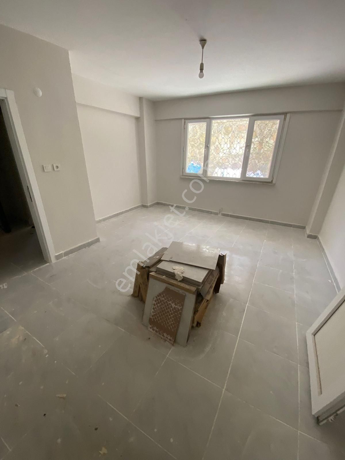 Tatlıkuyu Mah Yatırım Fırsatı Geniş M2'li Balkonlu 3+1 Satılık - Görsel 4