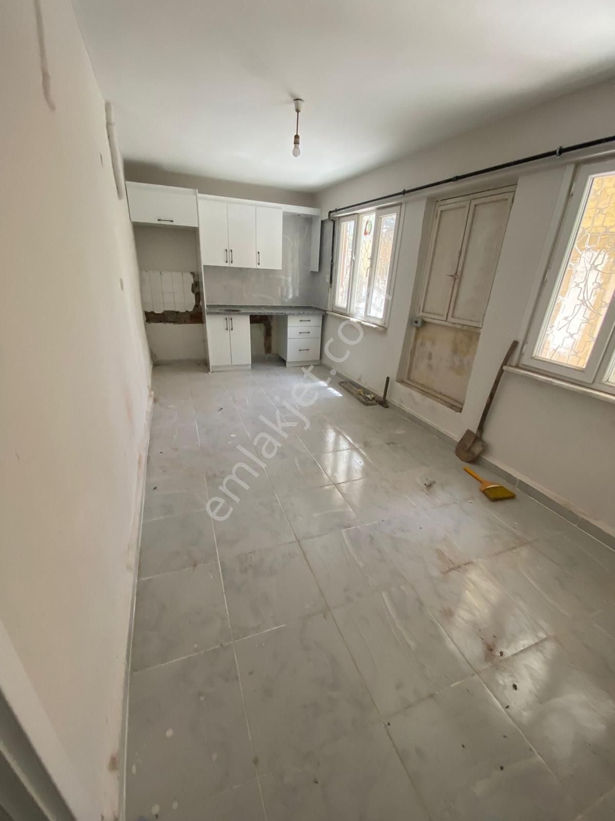 Tatlıkuyu Mah Yatırım Fırsatı Geniş M2'li Balkonlu 3+1 Satılık - Görsel 14