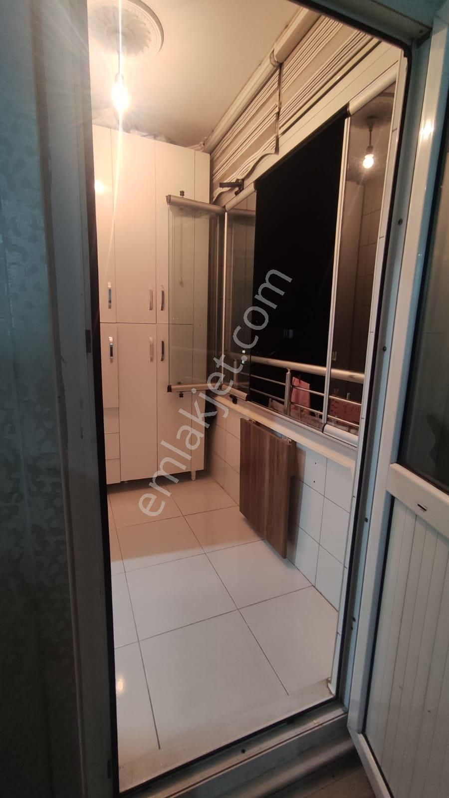 Çamçeşme Mah Arakat Ferah Balkonlu Temiz 3+1 Satılık Daire - Görsel 14