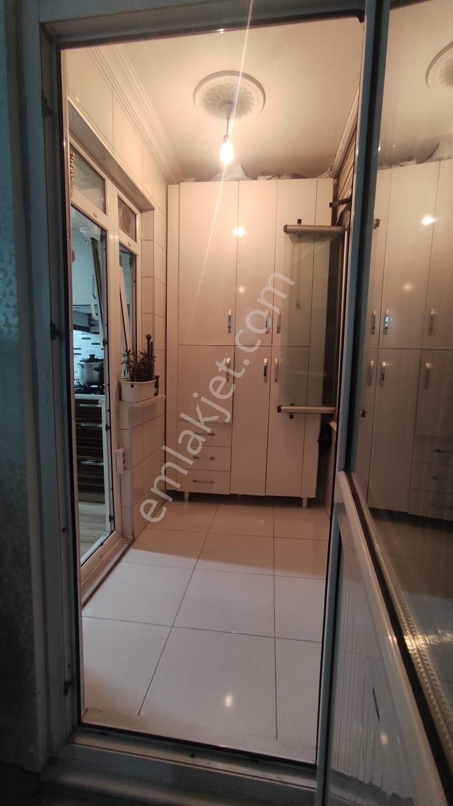 Çamçeşme Mah Arakat Ferah Balkonlu Temiz 3+1 Satılık Daire - Görsel 7