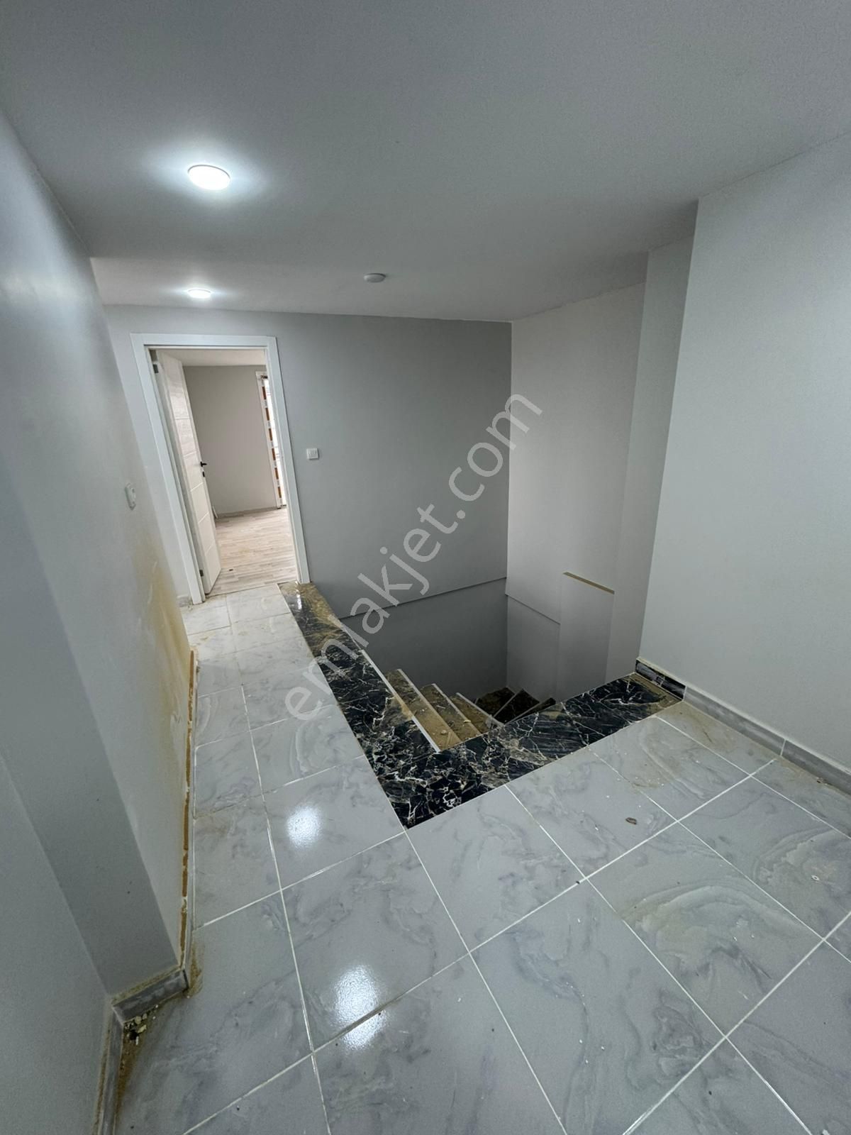 Cumhuriyet Mah Araç Ve Ev Takasına Uygun Dublex Satılık Daire - Görsel 11