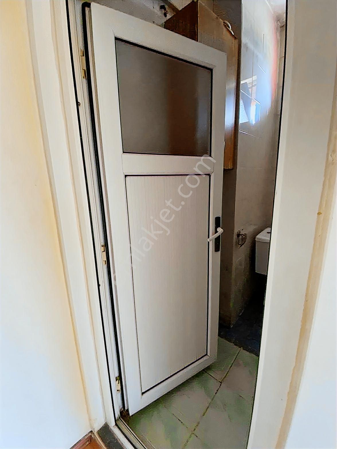 Çamçeşme Mah Arakat Ferah 2+1 Temiz Satılık Daire - Görsel 13