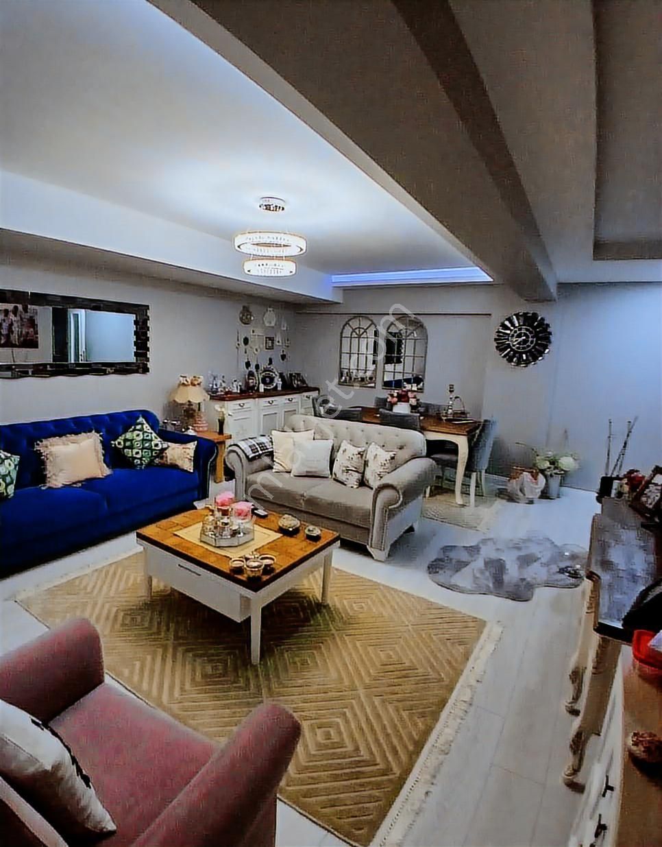 Batı Mah Ferah Sahile Yakın Arakat Balkonlu Lüx 3+1 Daire