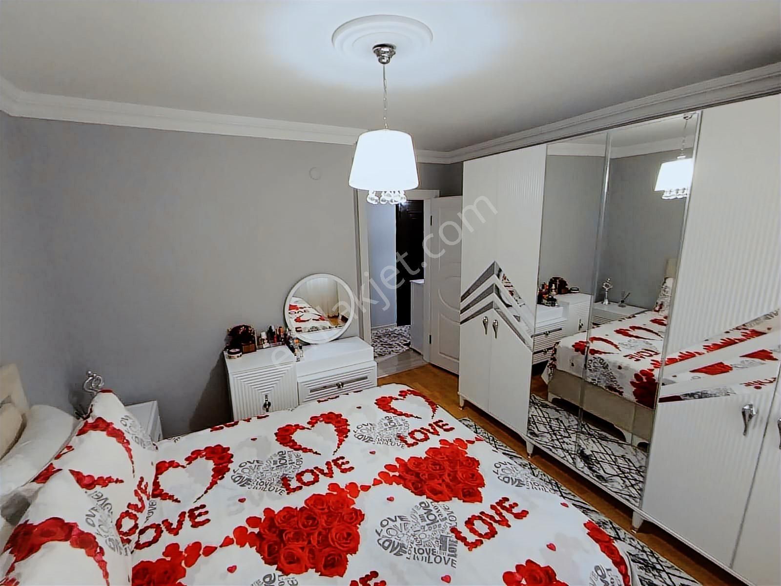 Özgürlük Mah 3+1 Arakat Uygun Geniş M2 Satılık Daire - Görsel 18