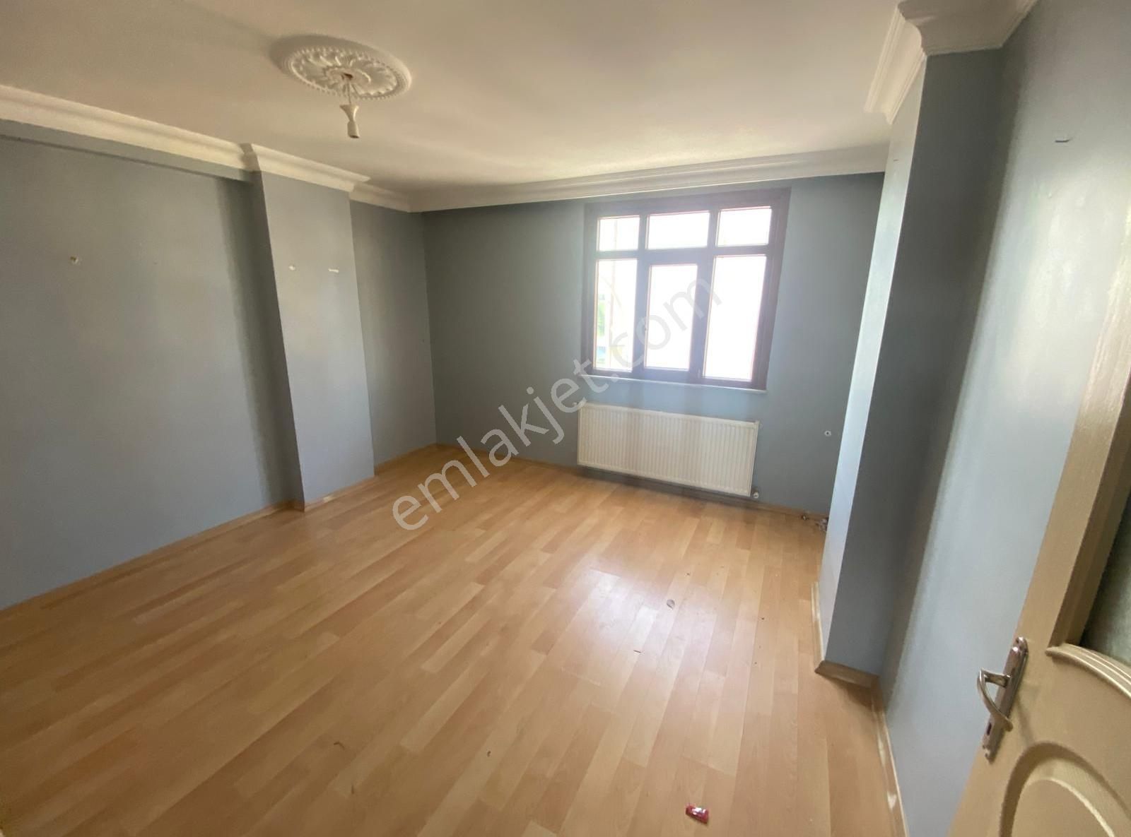 Mimar Sinan Mah Balkonlu En Üst Kat Temiz Ferah 2+1 Daire - Görsel 19