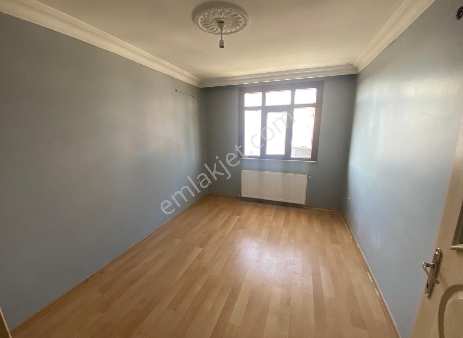 Mimar Sinan Mah Balkonlu En Üst Kat Temiz Ferah 2+1 Daire - Görsel 25