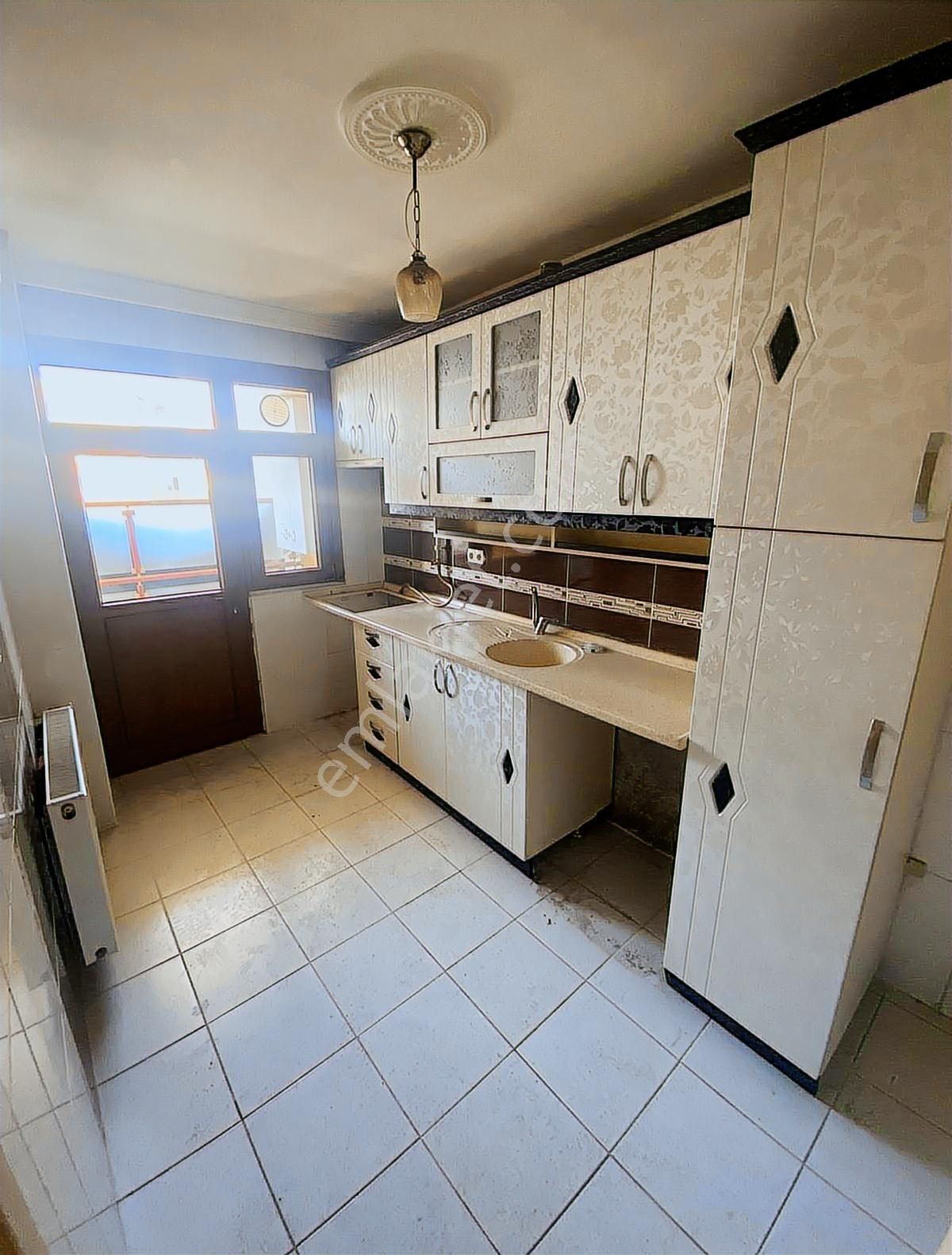 Mimar Sinan Mah Balkonlu En Üst Kat Temiz Ferah 2+1 Daire - Görsel 34