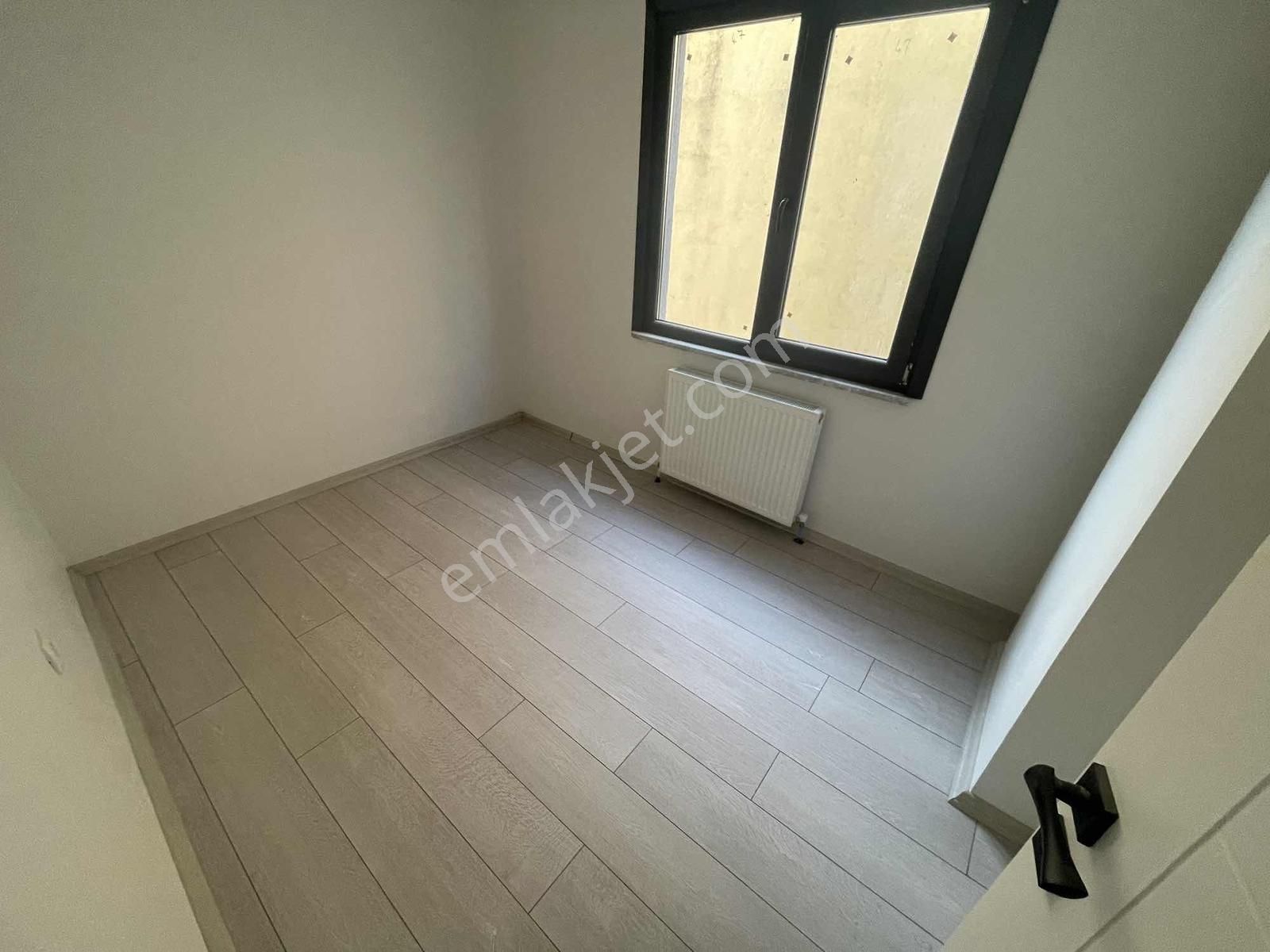 Çamçeşme Mah Balkonlu Geniş E-5e Yakın 3+1 Satılık Daire - Görsel 10