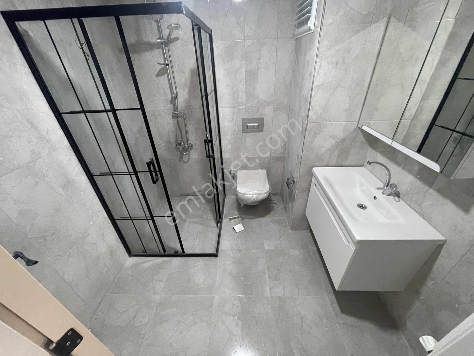 Çamçeşme Mah Balkonlu Geniş E-5e Yakın 3+1 Satılık Daire - Görsel 3