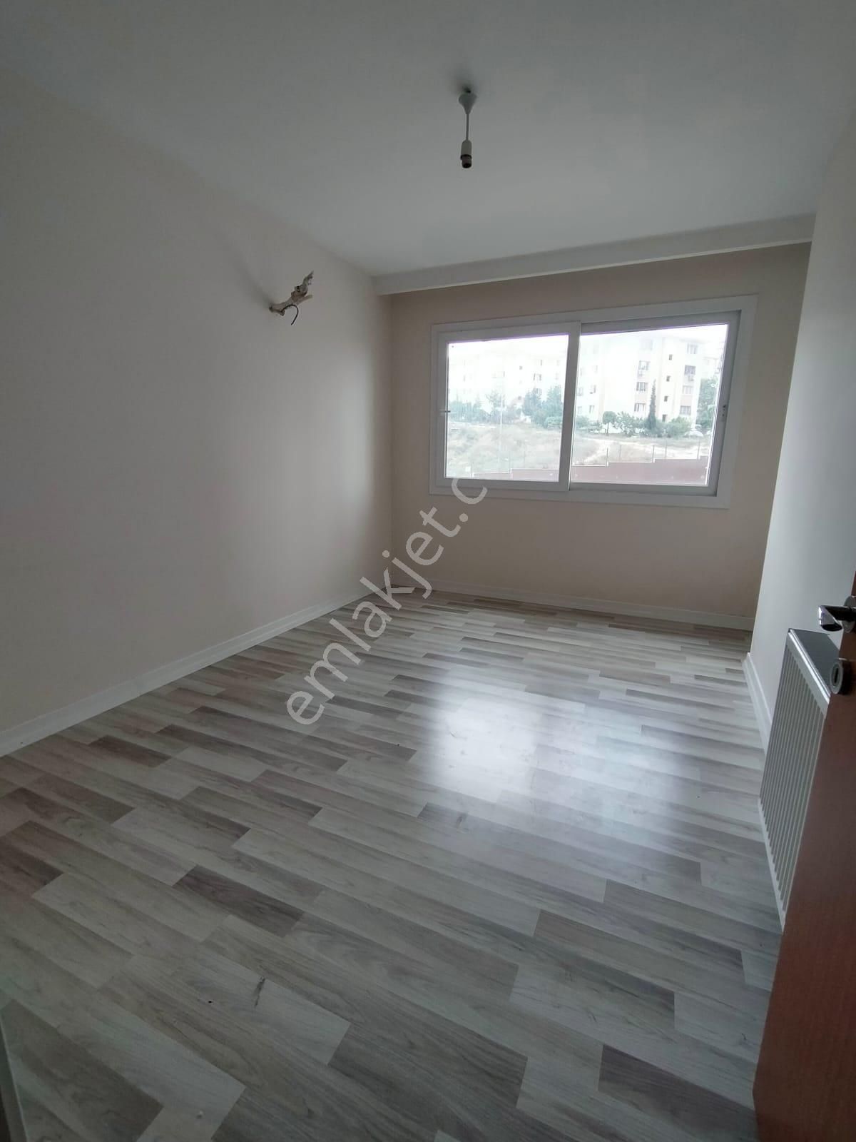 Sarıçam Osmangazi De Eminevime Uygun İskanlı-doğalgazlı-kapalı Mutfak 3+1 Satılık Fırsat Dairesi - Görsel 12