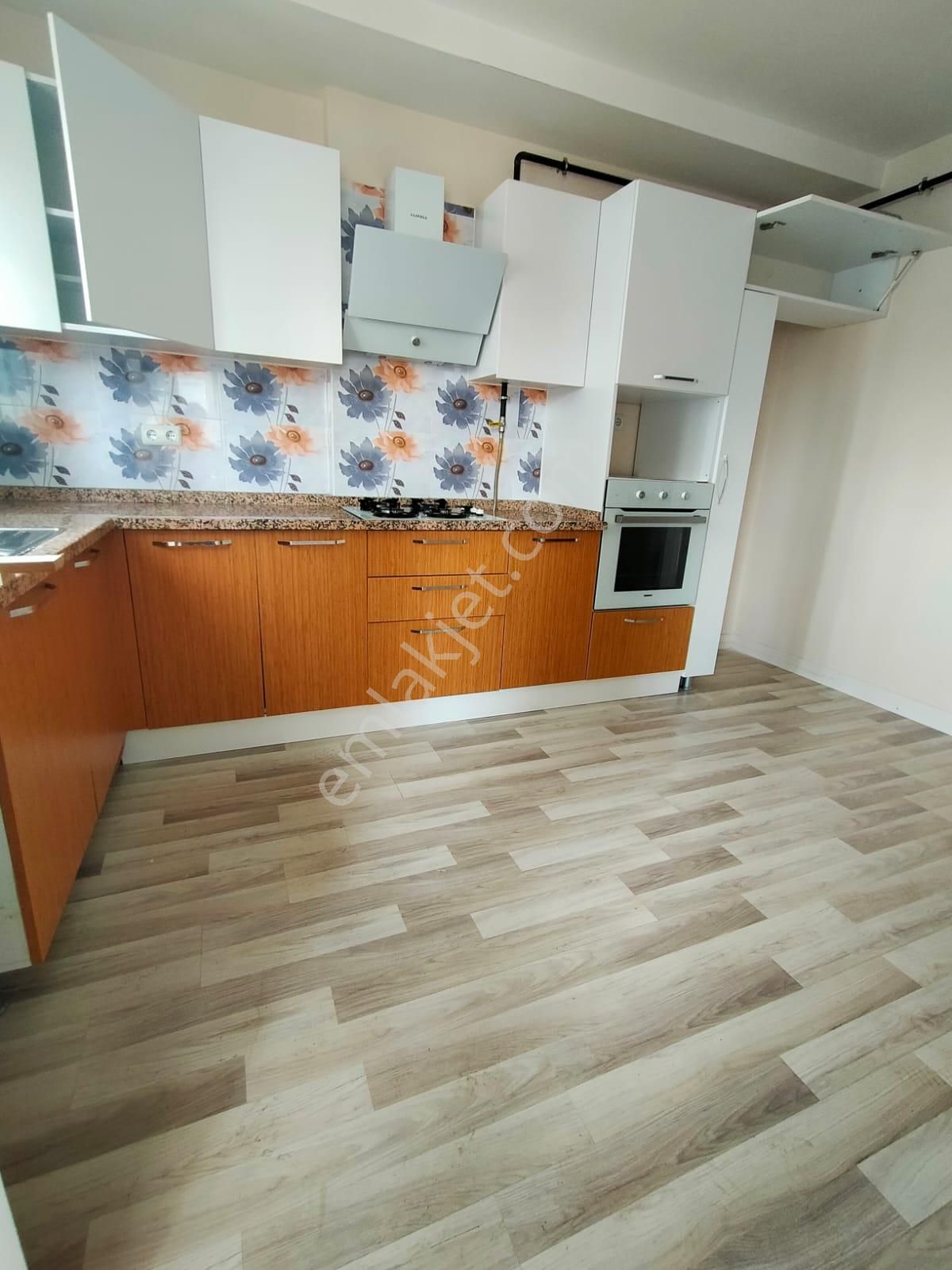 Sarıçam Osmangazi De Eminevime Uygun İskanlı-doğalgazlı-kapalı Mutfak 3+1 Satılık Fırsat Dairesi - Görsel 9