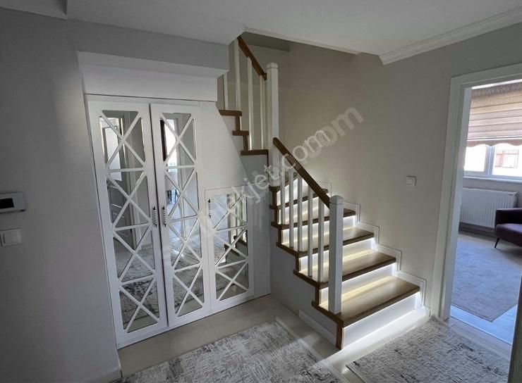 Cumhuriyet Mah Blkonlu Geniş Temiz Teraslı 4+1 Satılık Daire - Görsel 6