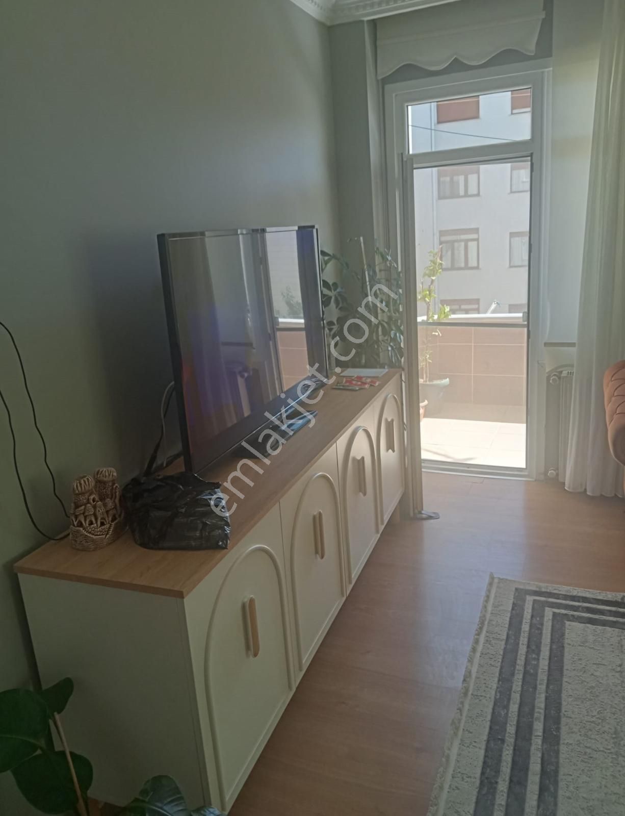 Hürriyet Mah Balkonlu Geniş En Üst Kat Temiz 2+1 Satılık Daire - Görsel 25