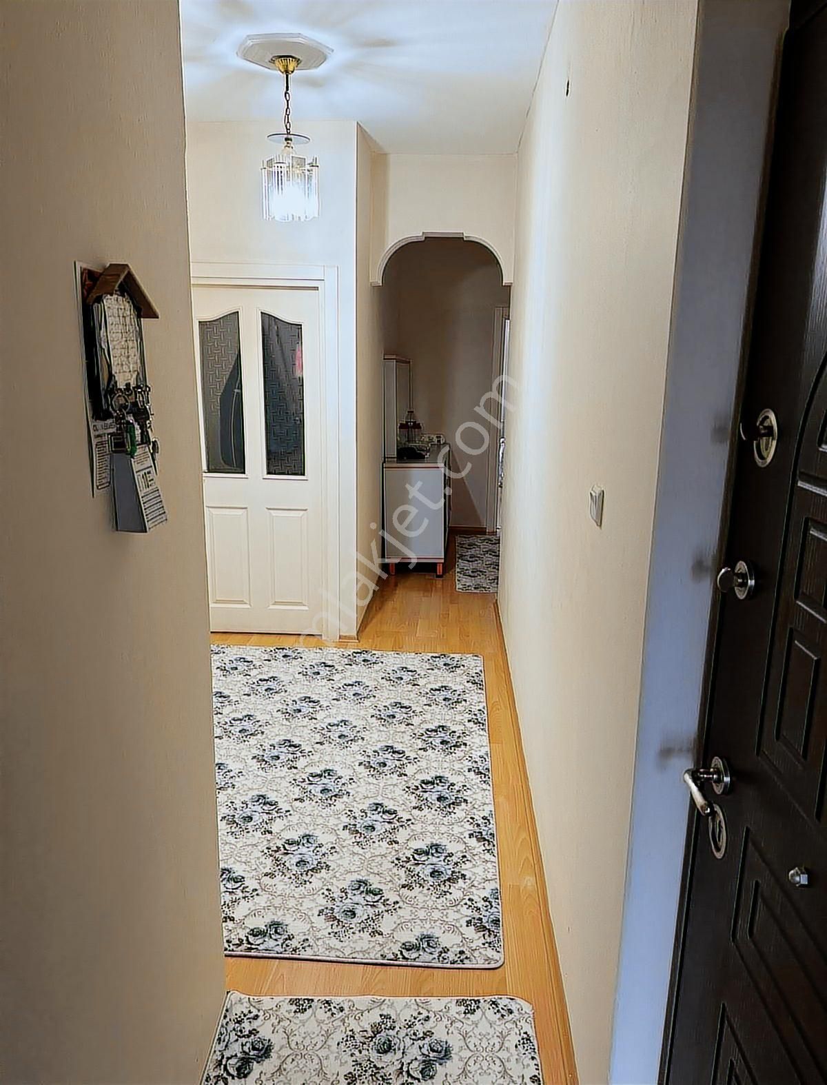 Cumhuriyet Mah Balkonlu Geniş En Üst Kat Temiz 2+1 Daire - Görsel 21