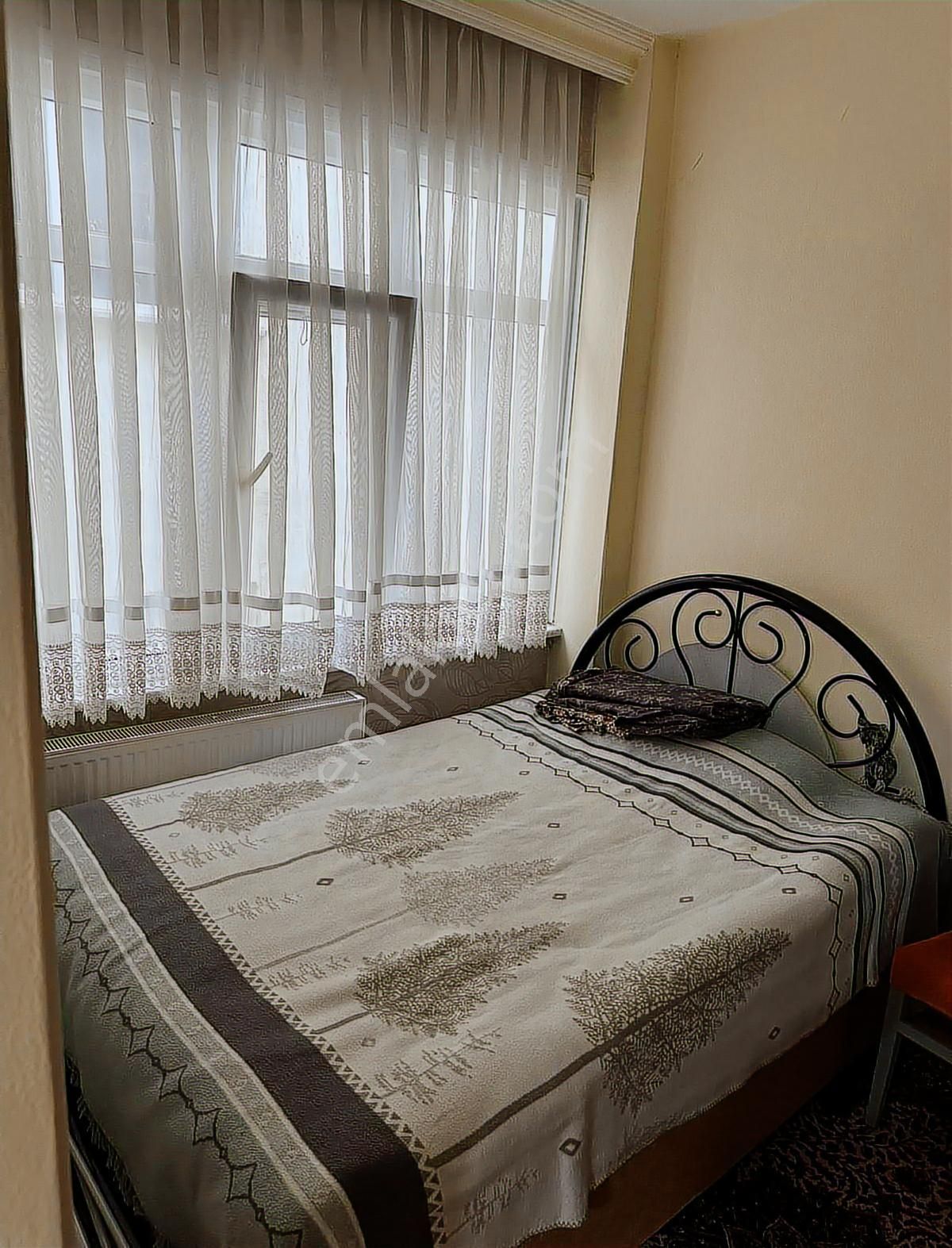 Cumhuriyet Mah Balkonlu Geniş En Üst Kat Temiz 2+1 Daire - Görsel 15