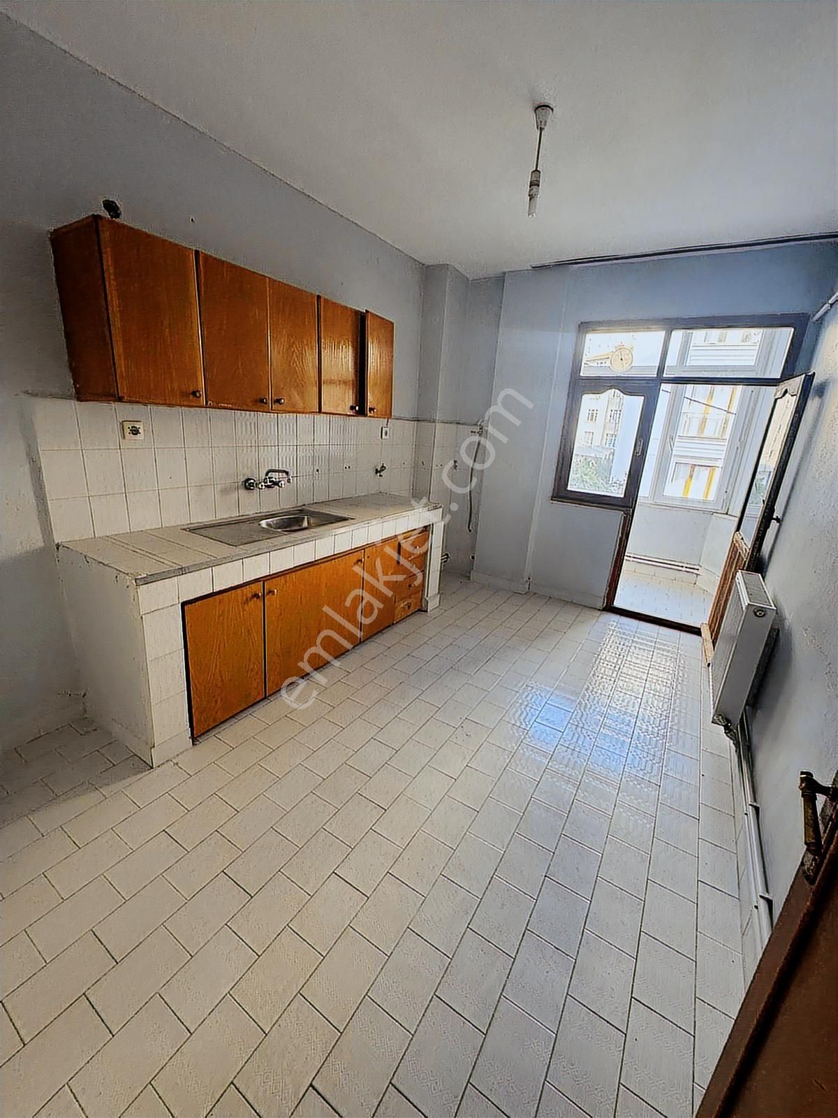 Hürriyet Mah Balkonlu Geniş Arakat Temiz 2+1 Satılık Daire - Görsel 34