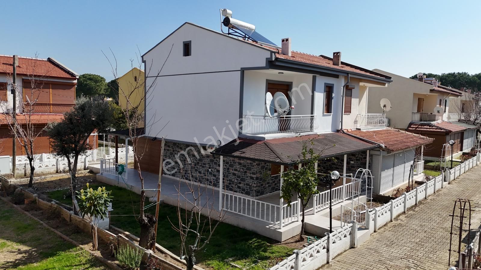 İzmir Dikili Salihleraltında Denize Yakın Satılık 3+1 İkiz Villa - Görsel 2