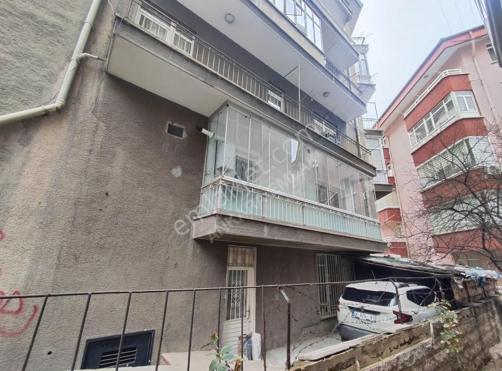 Ankara Emlak'tan Esat'ta 2+1 Full Yapılı Geniş Satılık Daire - Görsel 7