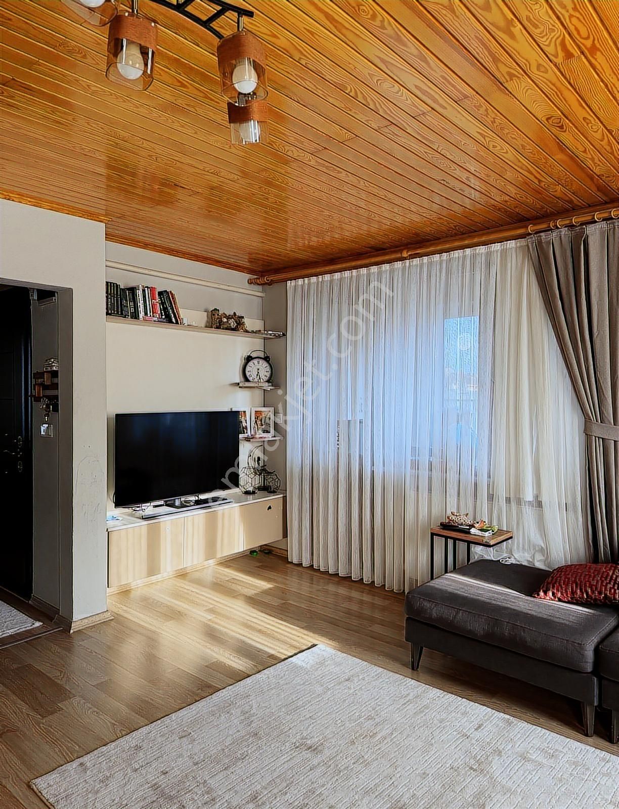 Gaziler Mah Balkonlu Geniş En Üst Kat Temiz Ferah 2+1 Daire - Görsel 35