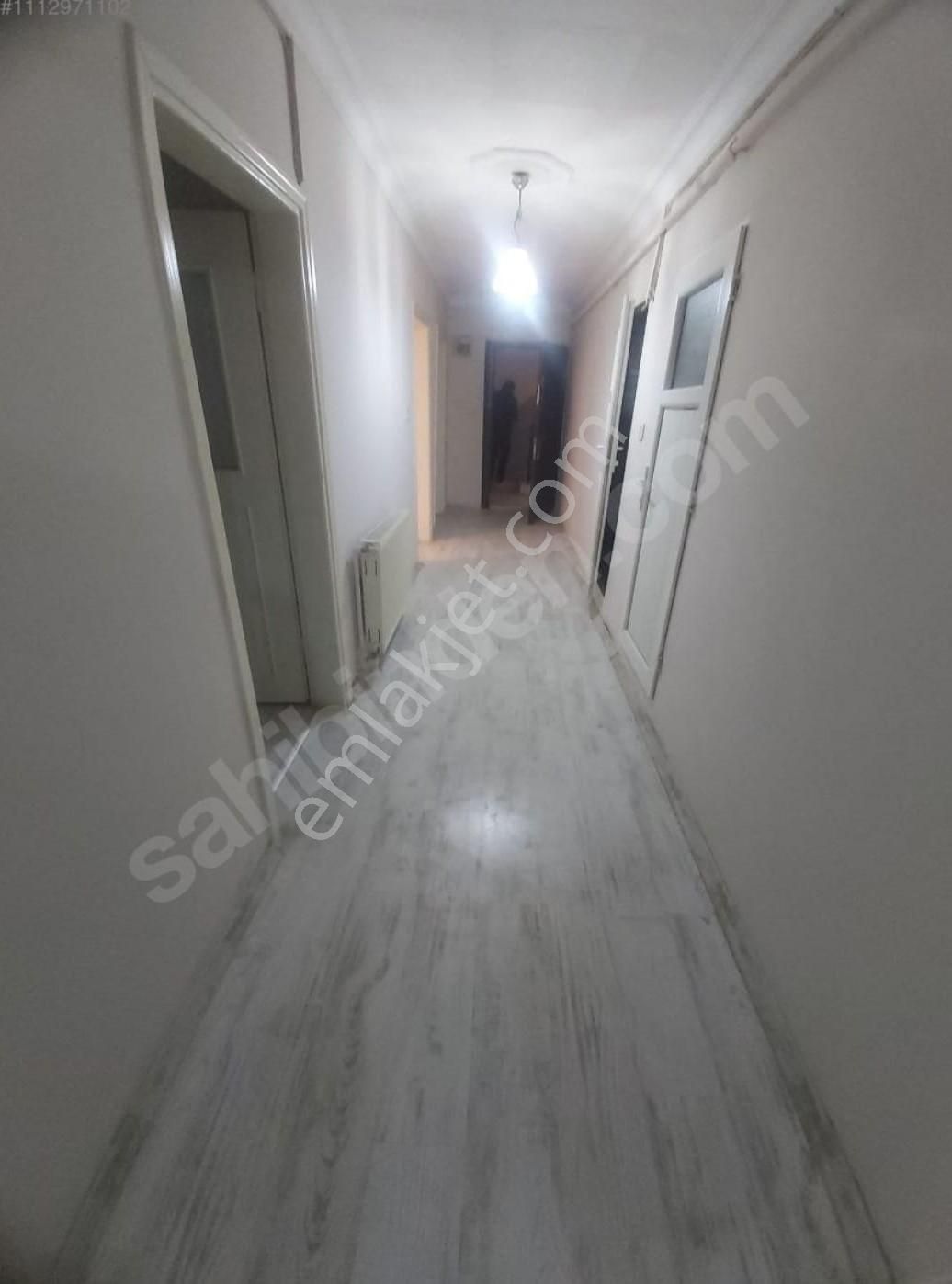 Çamçeşme Mah Balkonlu Geniş Okul'a Yakın Temiz 2+1 Daire - Görsel 2