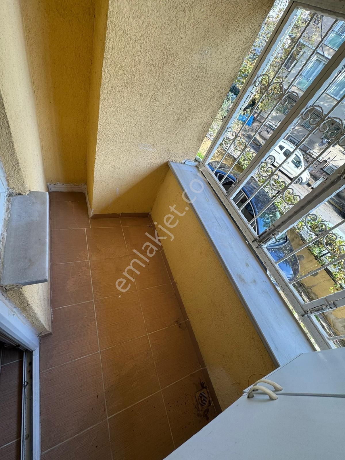 Ahmetyesevi Mah Arakat Temiz Balkonlu 3+1 Kiralık Daire - Görsel 32