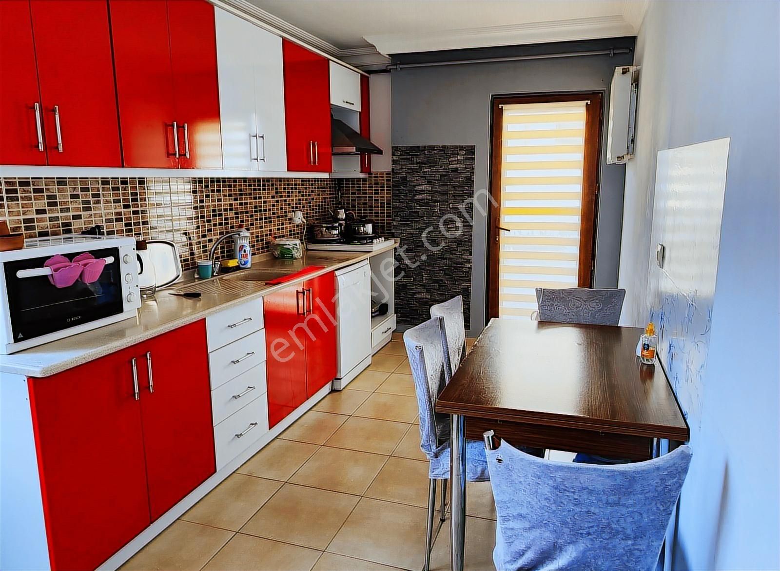 Darıca Cami Mahallesinde Sahile Yakın 3+1 Dubleks Daire