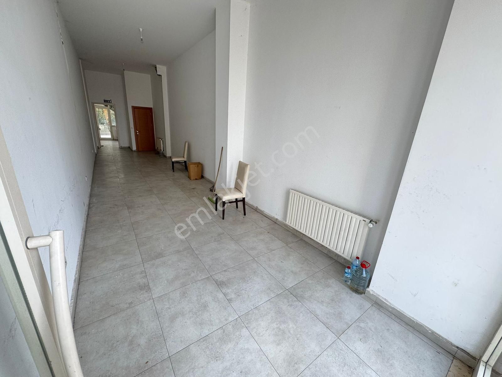 Bağdat Caddesinde Temiz Tabele Değeri Yüksek Kiralık Dükkan - Görsel 2