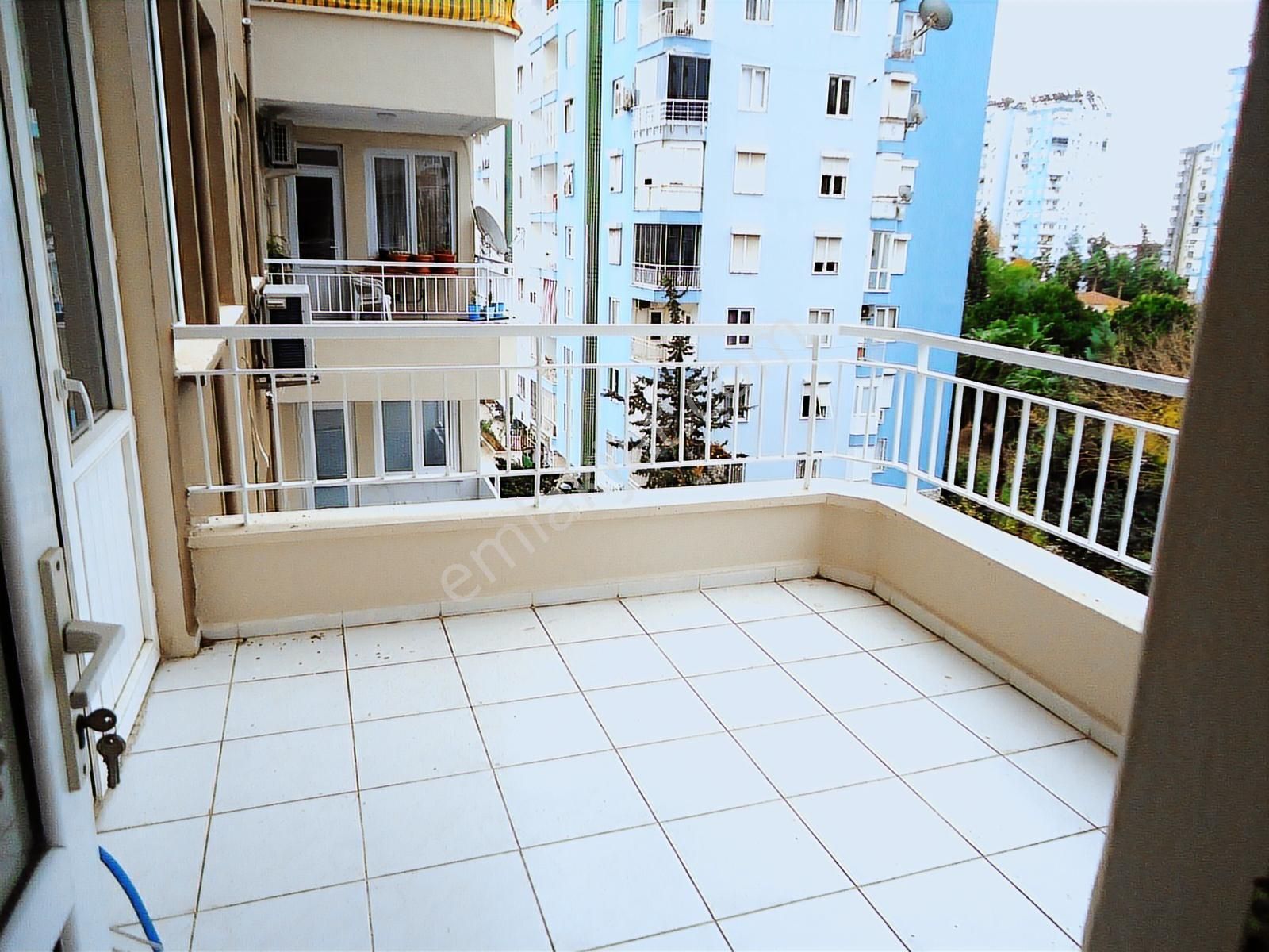 Kepez Yenidoğan Mahallesinde Site İçinde Kiralık 3+1 Daire - Görsel 4