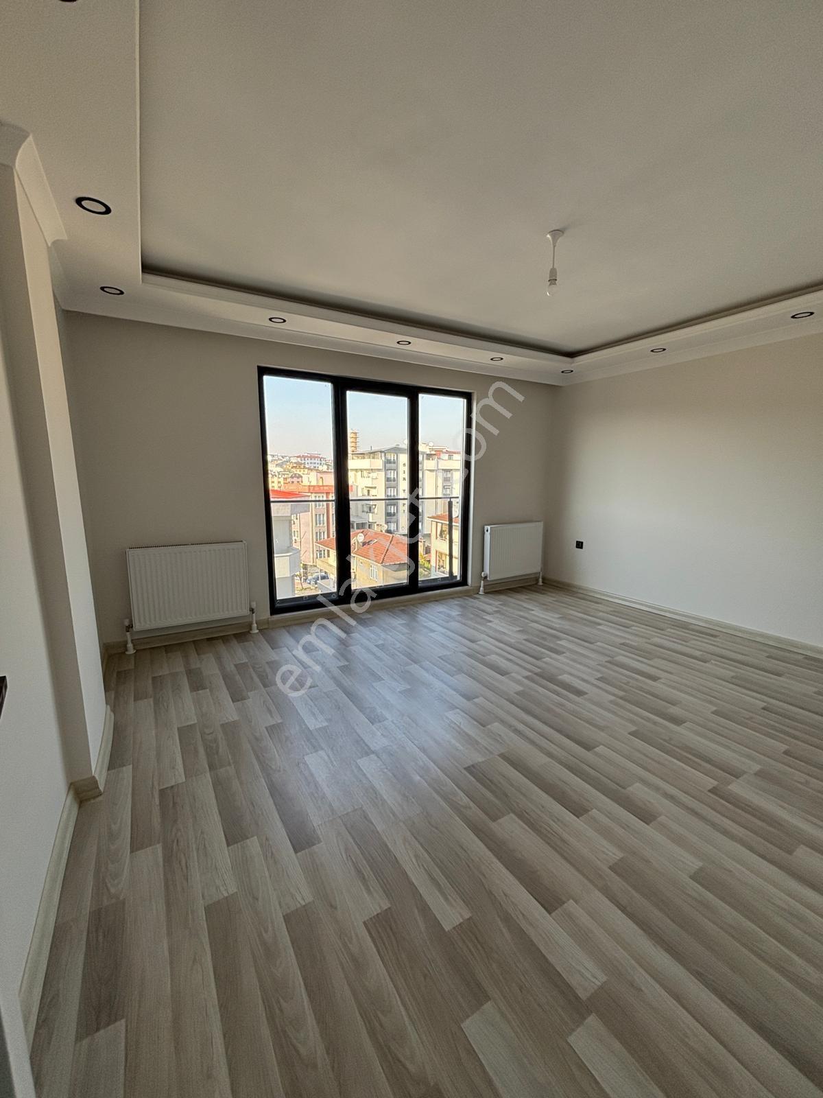 Özgürlük Mah Kent Meydanına Yakın 4+1 Dublex Daire - Görsel 21