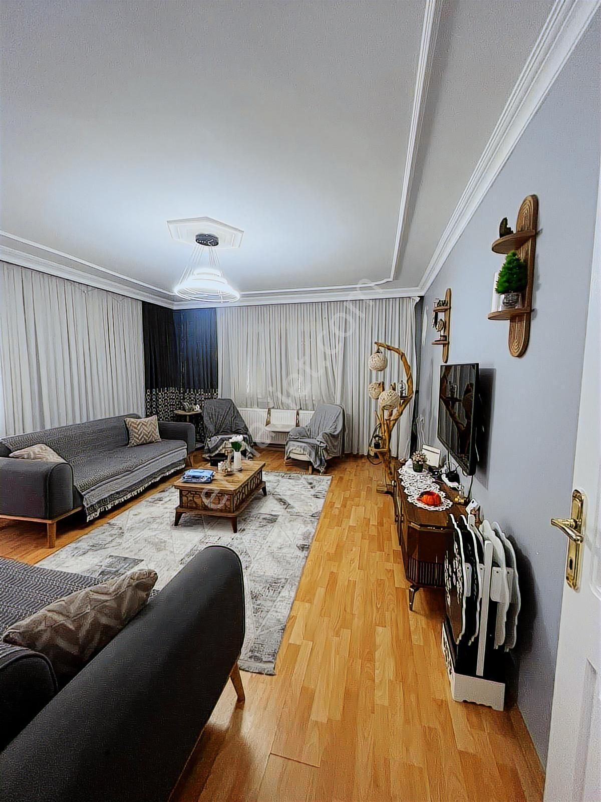 İstiklal Mahallesinde Satılık 3+1 Daire - Görsel 15