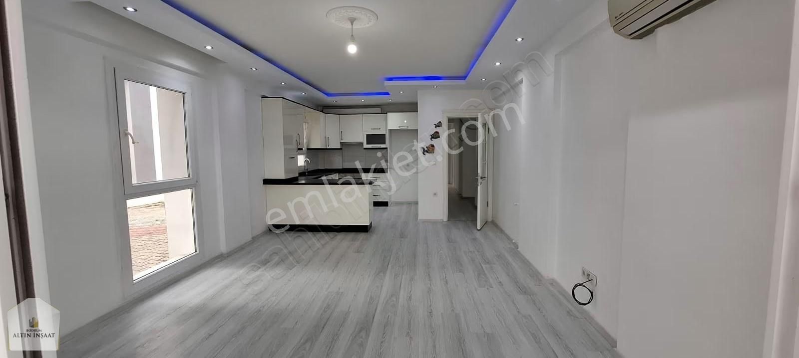 Mumcularda Satılık 3+1 Daire