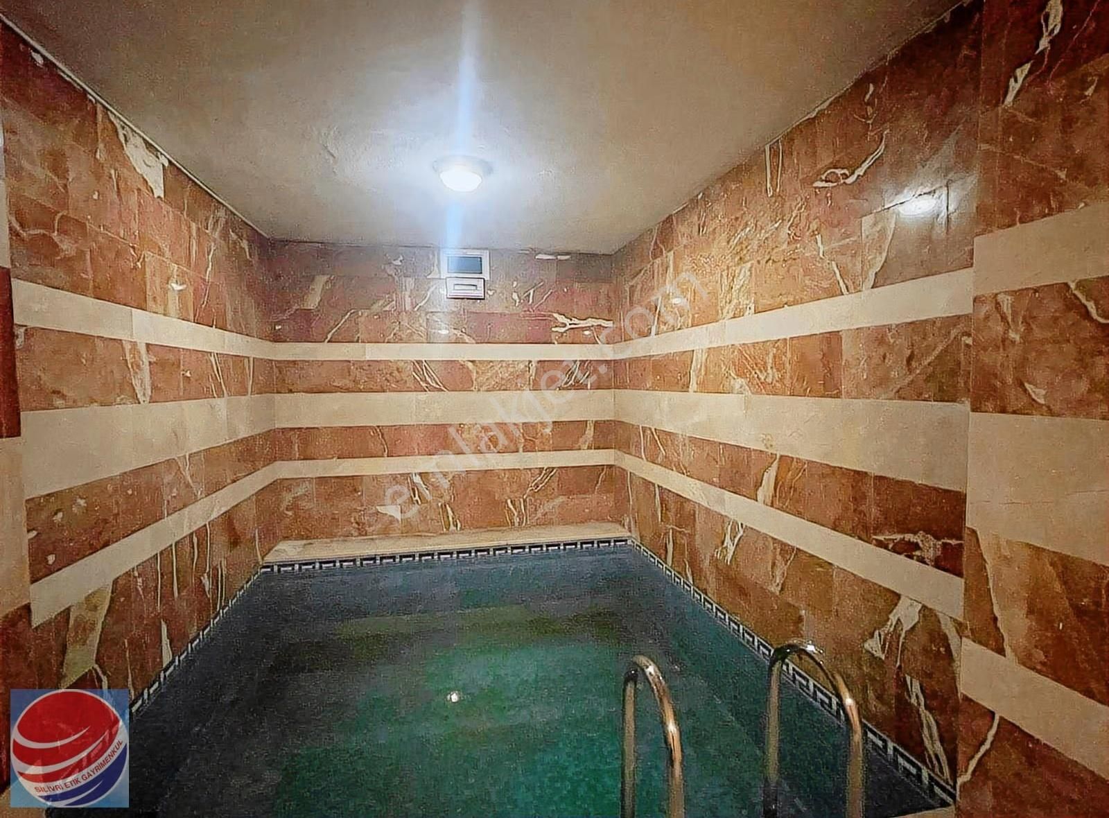 Silivri 2200 M2 Arsa İçerisinde Satılık Lüks Villa - Görsel 8