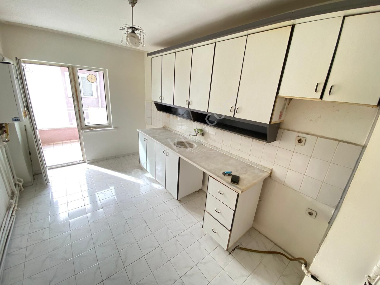 Yılmaz Gayrimenkul'den Andiçen Mah Cadde Üzeri 140m2 20 Bin Tl Kiralık Daire - Görsel 2