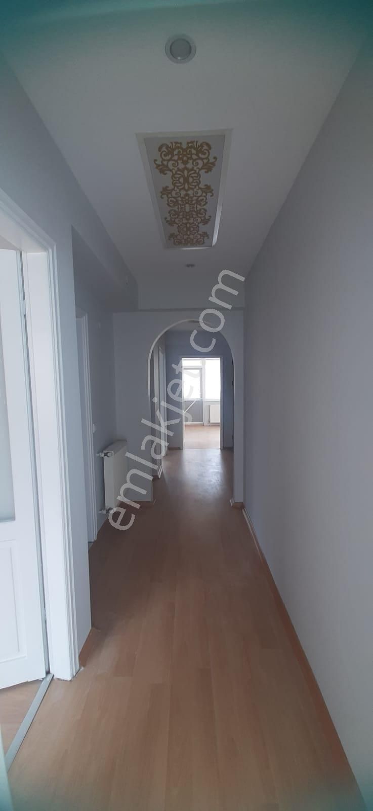 Century 21 Bal Dan Atatürk Mah. De Kiralık 3+1 Daire - Görsel 4