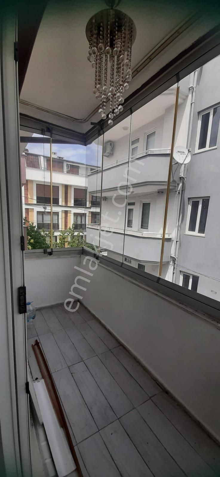 Century 21 Bal Dan Atatürk Mah. De Kiralık 3+1 Daire - Görsel 8