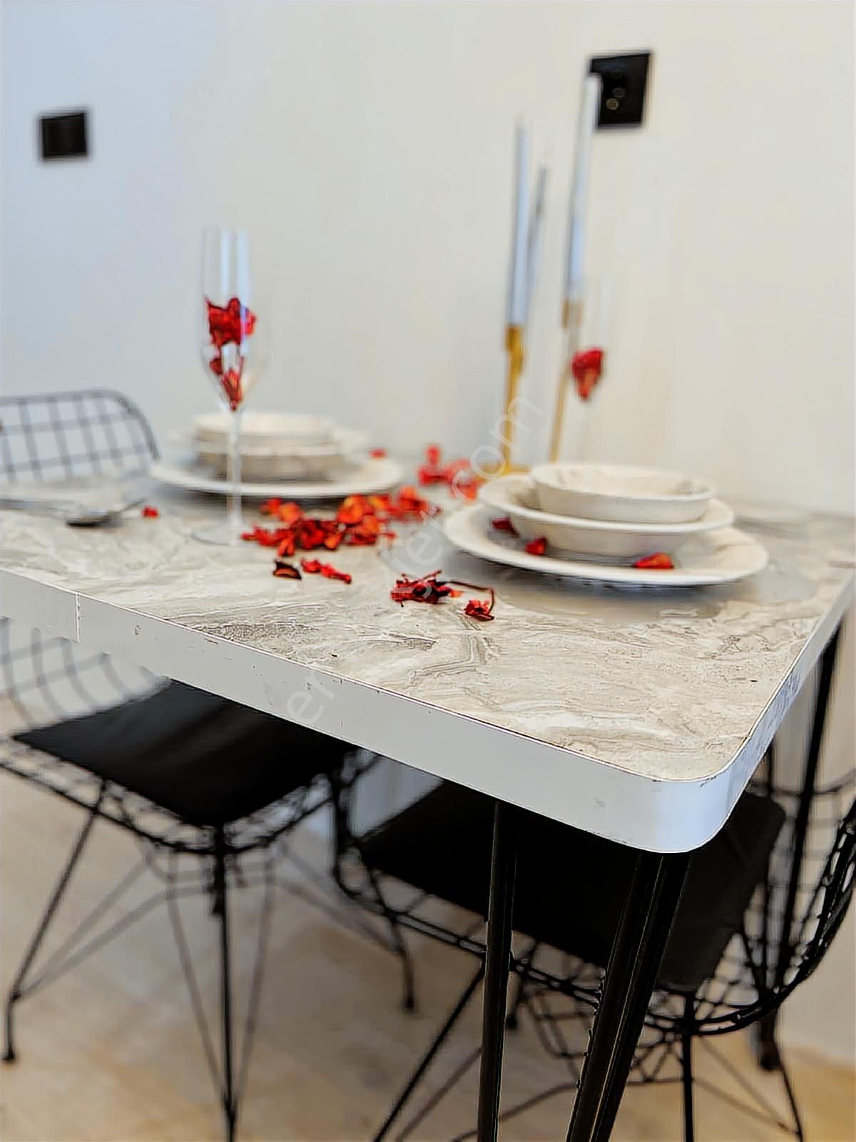 Değirmenönünde Satılık 1+1 Ara Kat Modern Konsept Apart Daire - Görsel 14