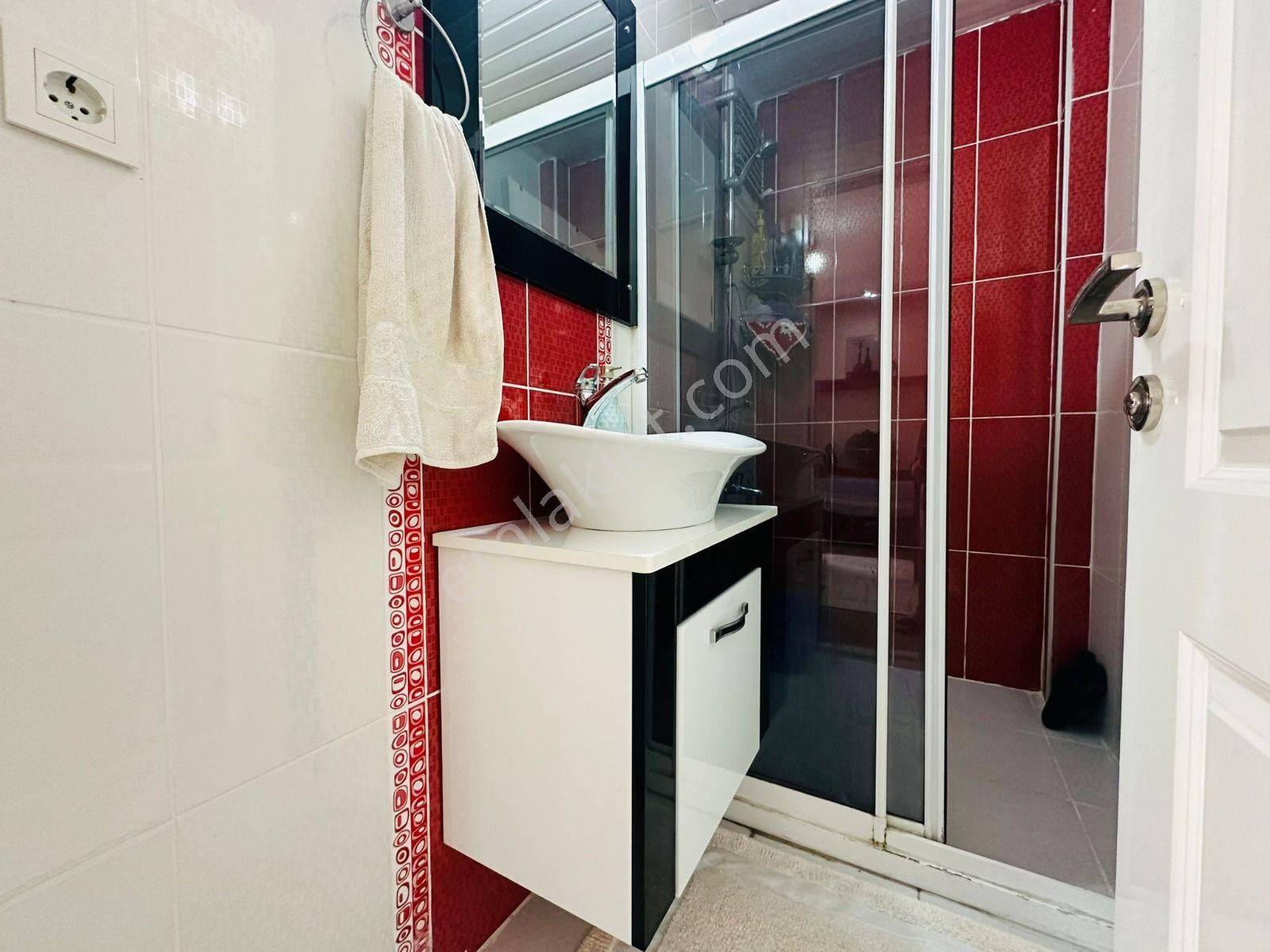 Satılık Havuzlu Daire 4+1 Amerikan Mutfak - Görsel 15