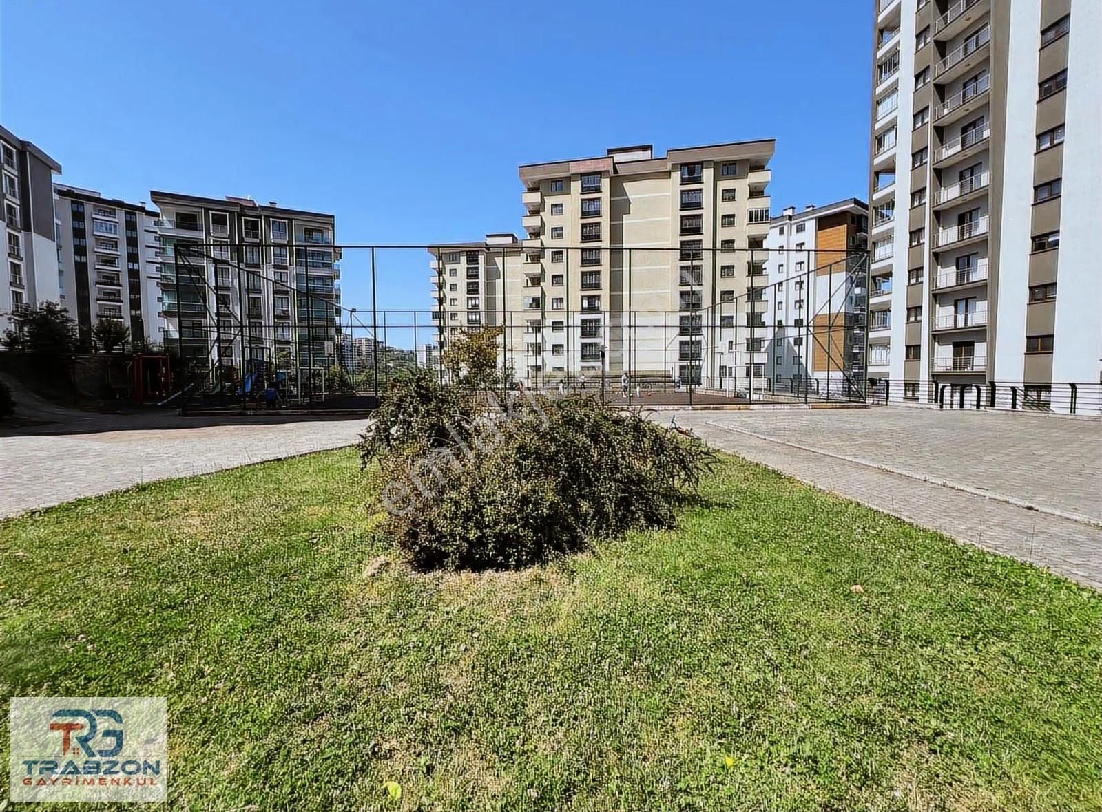 Trabzon Kaşüstü'nde Deniz Manzaralı Lüks 4+1 Daire - Görsel 5