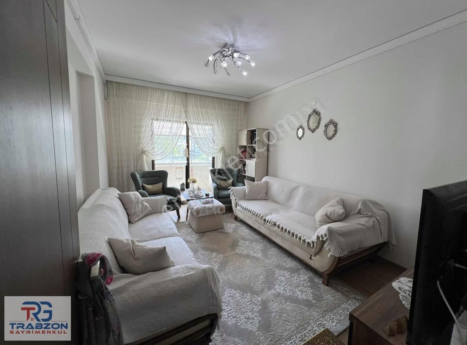 Trabzon Kaşüstü'nde Deniz Manzaralı Lüks 4+1 Daire - Görsel 27