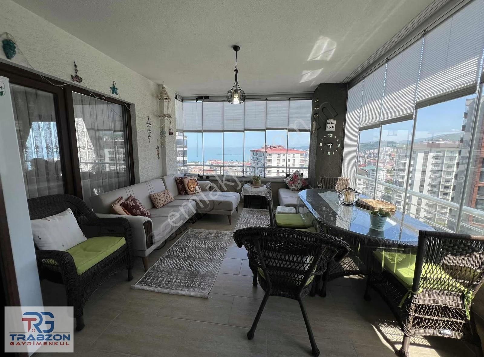 Trabzon Kaşüstü'nde Deniz Manzaralı Lüks 4+1 Daire - Görsel 25