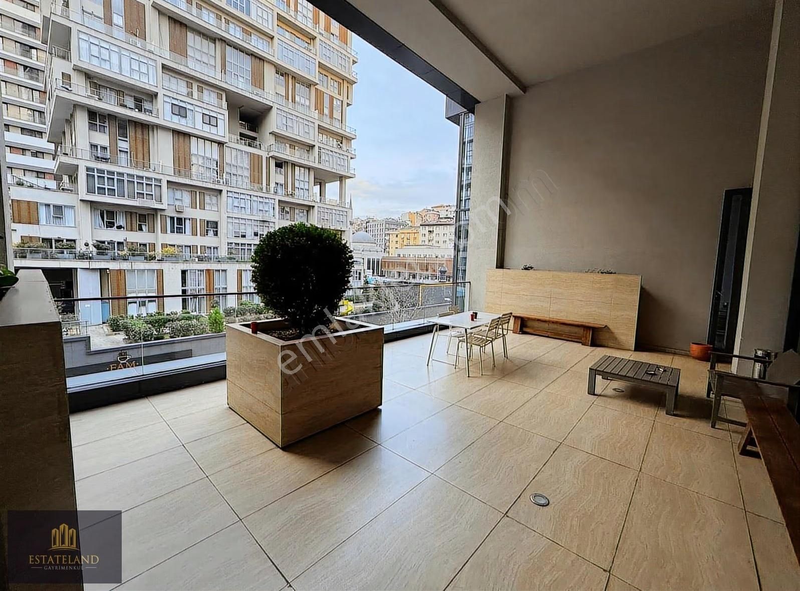 Kağıthane Nef 11 Cadde Cephe 2. Kat 70m² Dublex 1+1 Kiralık Ofis - Görsel 25
