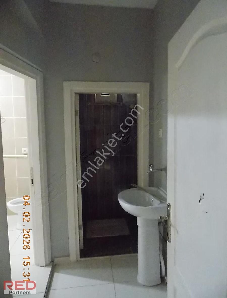 Samandıra Eyüpsultan Geniş 2+1 Balkonlu Kiralık Daire - Görsel 3
