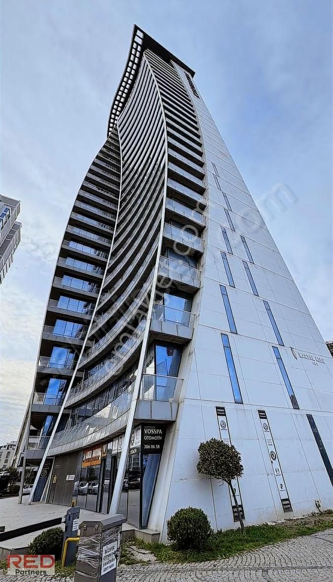 Kartal Kule - 3 Bölmeli / Eşyalı Kiralık Ofis
