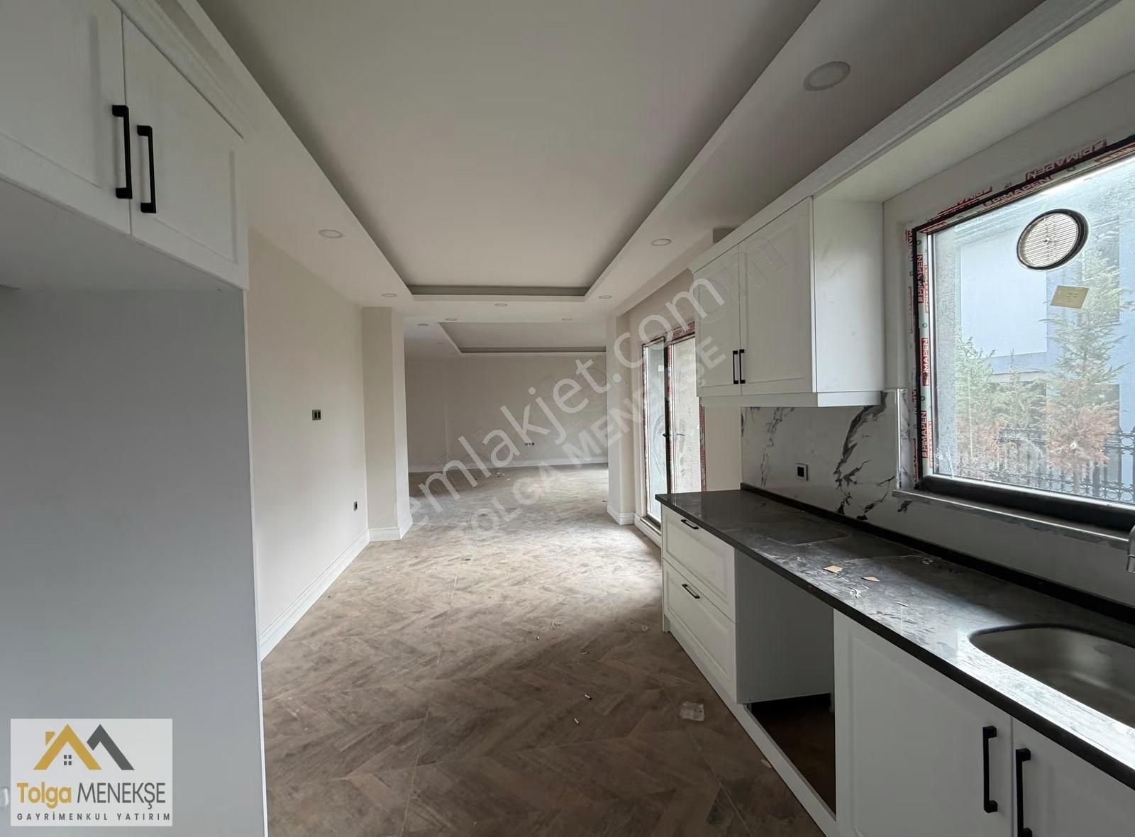 Namık Kemal Mahallesinde Sıfır 2 Katlı Müstakil Bahçeli Villa - Görsel 31